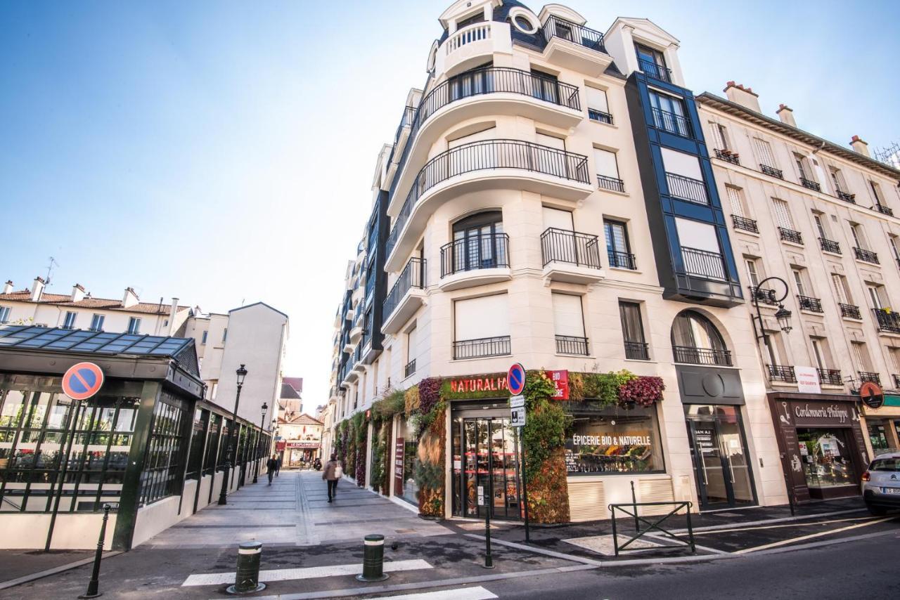 70 Wallace Puteaux Exterior foto